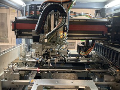 ASYS Divisio 5100 Flexible – komplette Nutzentrenn- & Trayhandling-Linie (gebraucht)